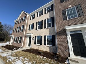 5879 Farwell Avenue (Madison)