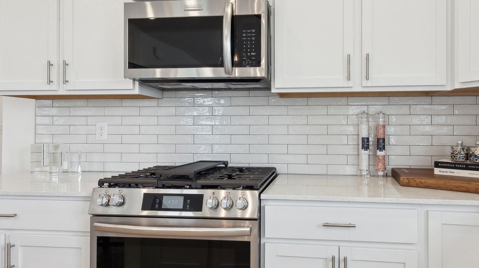 Ridgeview Heights EI Kitchen Countertops F1