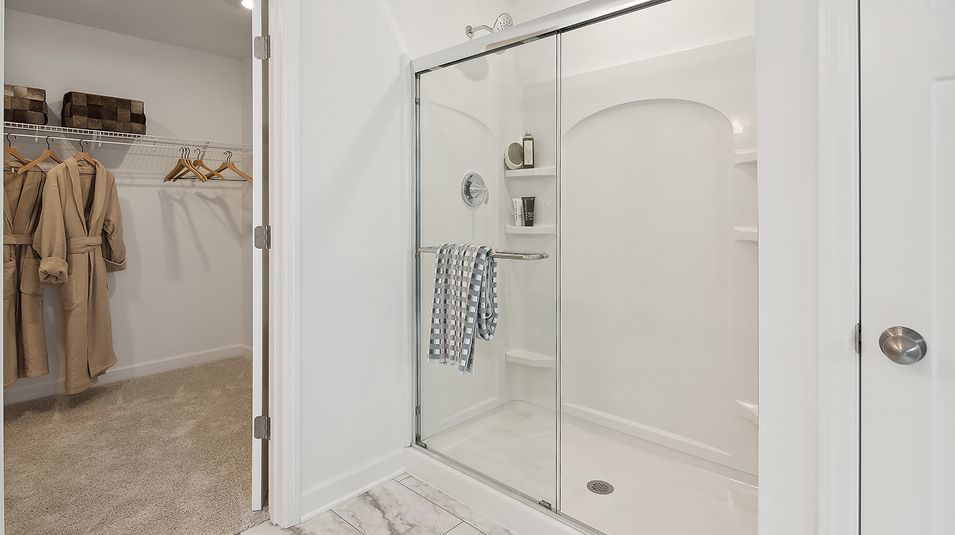 Ridgeview Heights EI Owners Shower F1