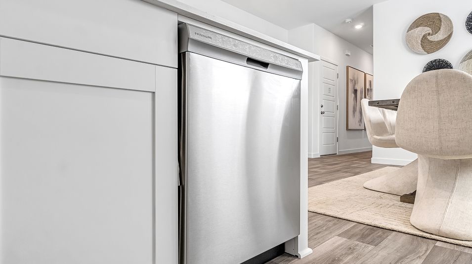 Valencia Corintahlyn EI Dishwasher