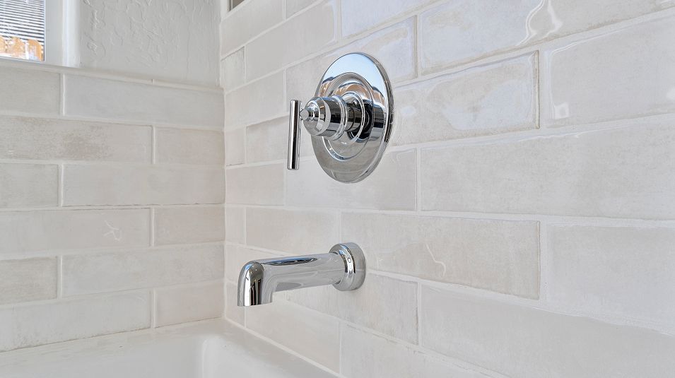 Skye Riverstone EI Shower Faucet 2of2