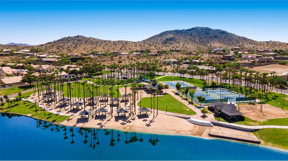 Montecito Estrella Amenity South Lake Park