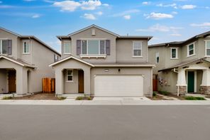 32 W Pacific Grove Place (Residence 3X)