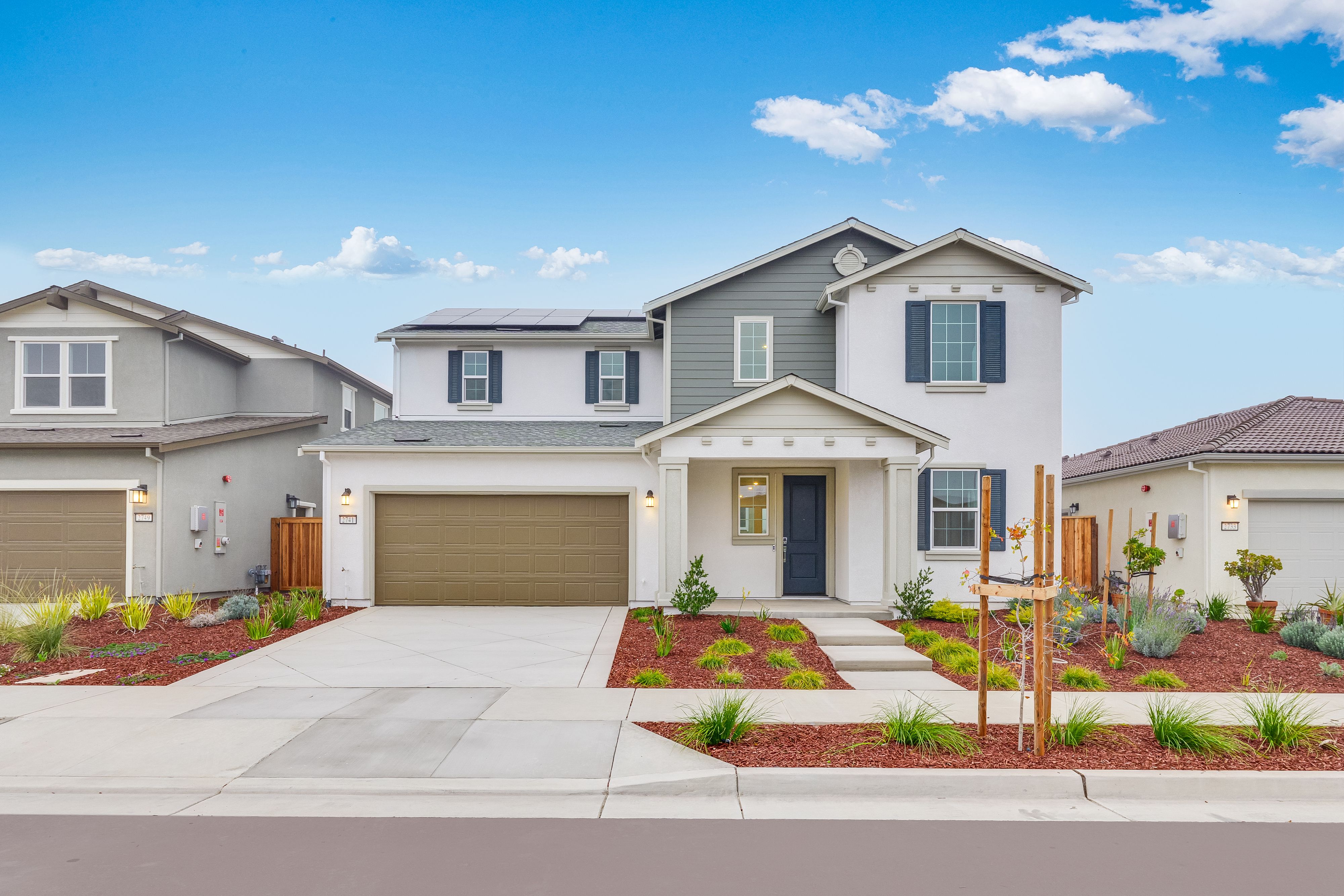 Residence 2 - Tracy Hills - Crestwick: Tracy, California - Lennar