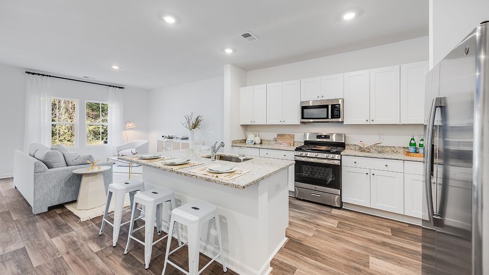 218 BARNWOOD LN (FINN)