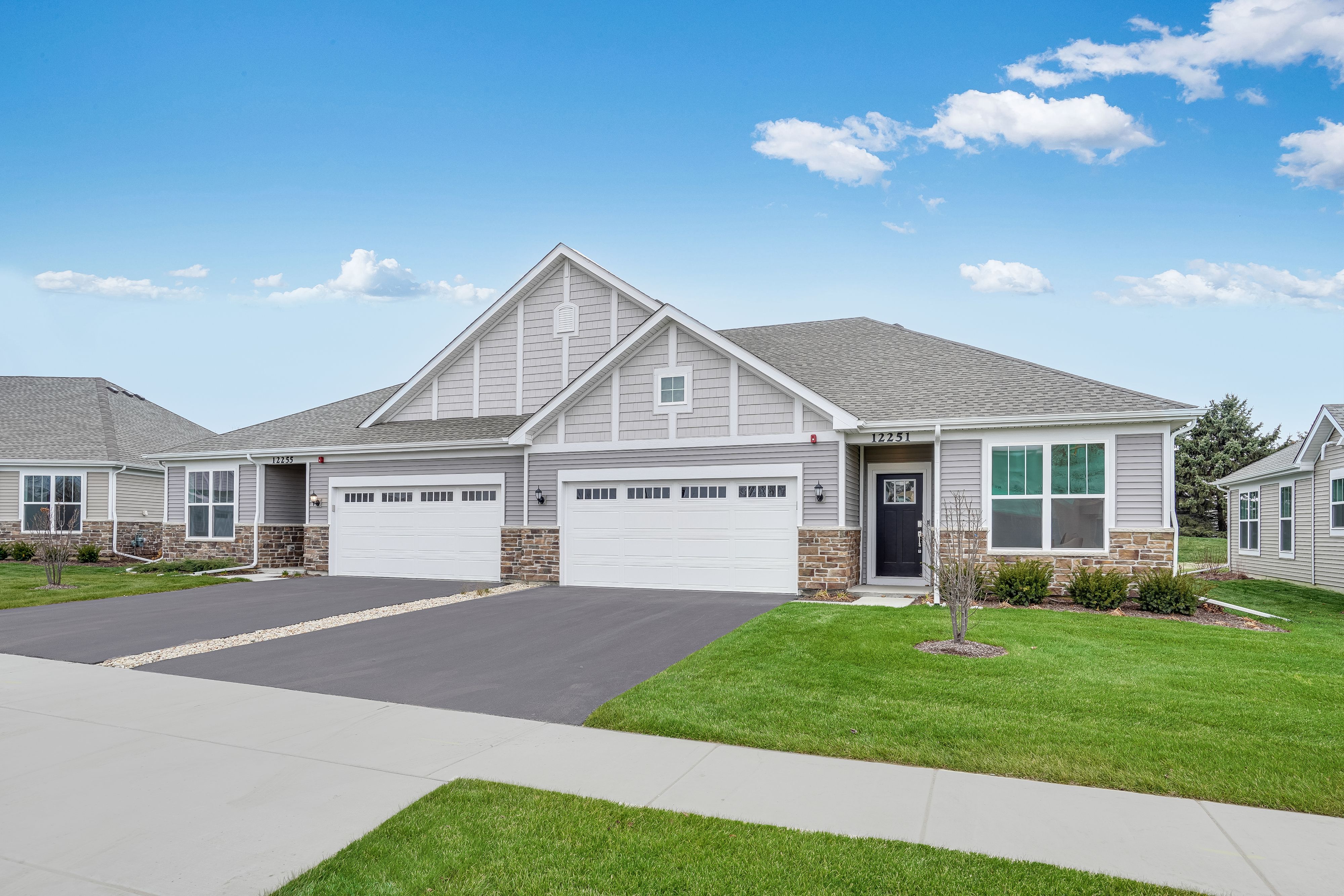 Christie - Regency Square - Duplex: Huntley, Illinois - Lennar
