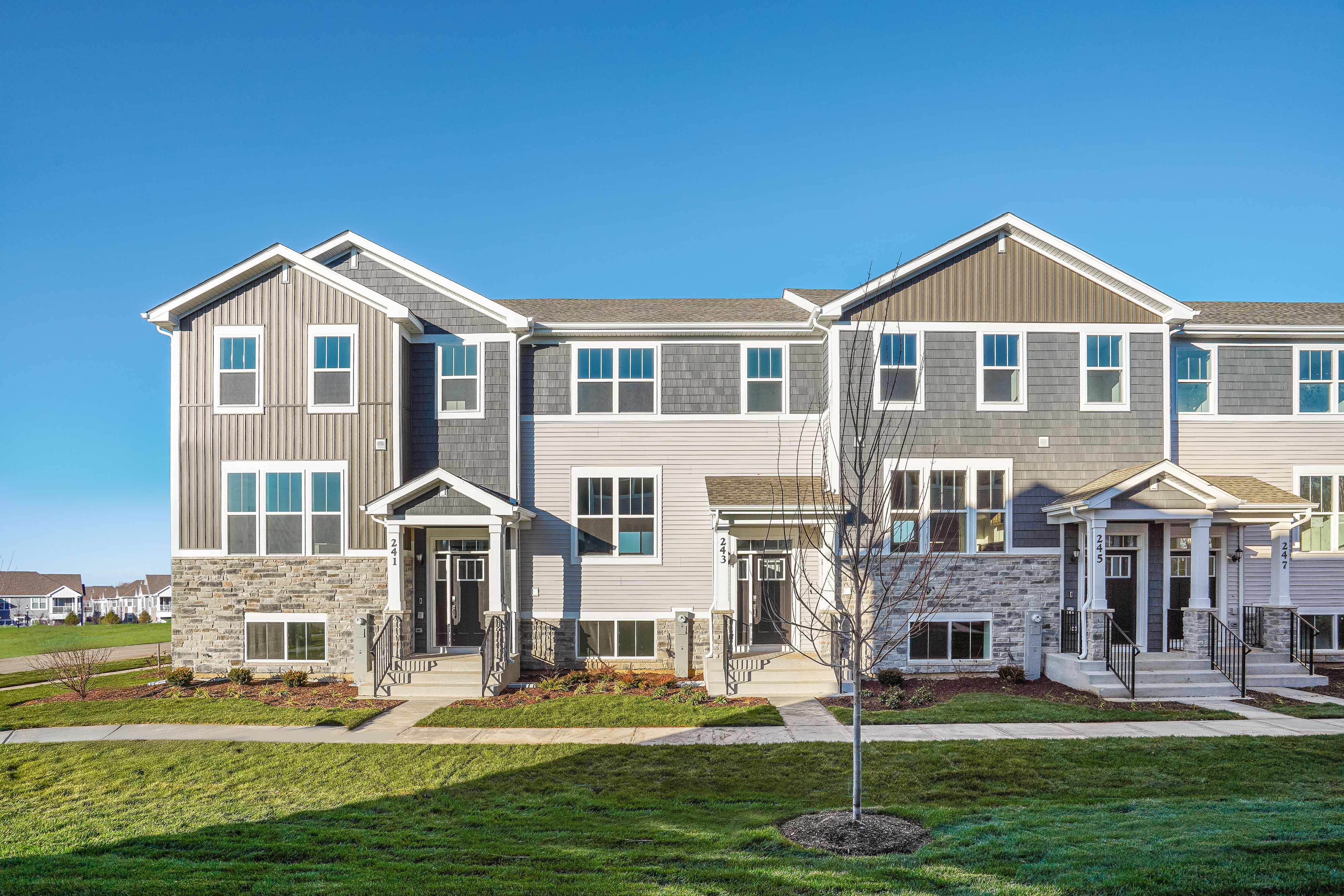 Amherst - Harvest View: West Dundee, Illinois - Lennar