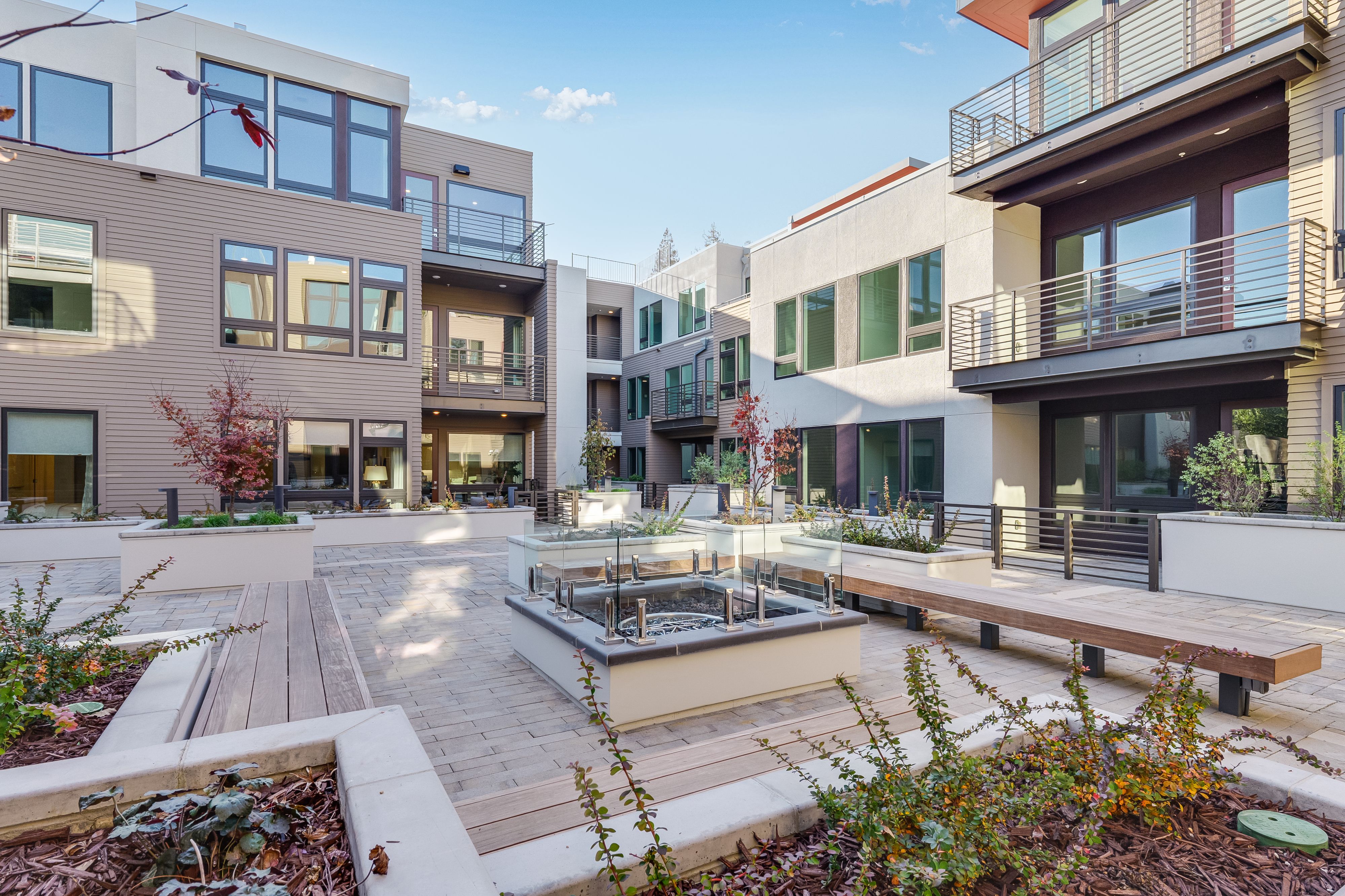 Brant Residence E110 1