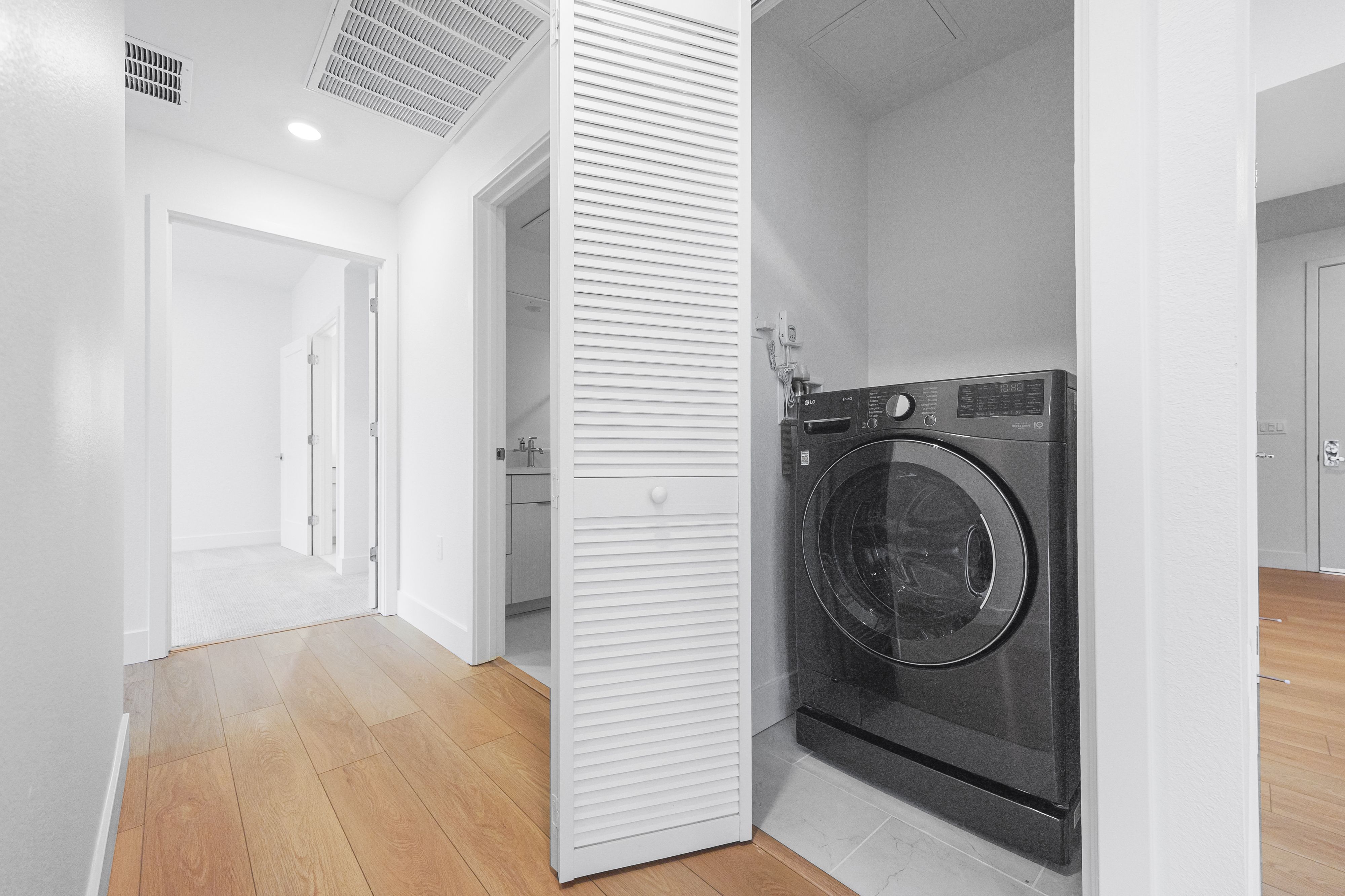 Brant Residence E312 17