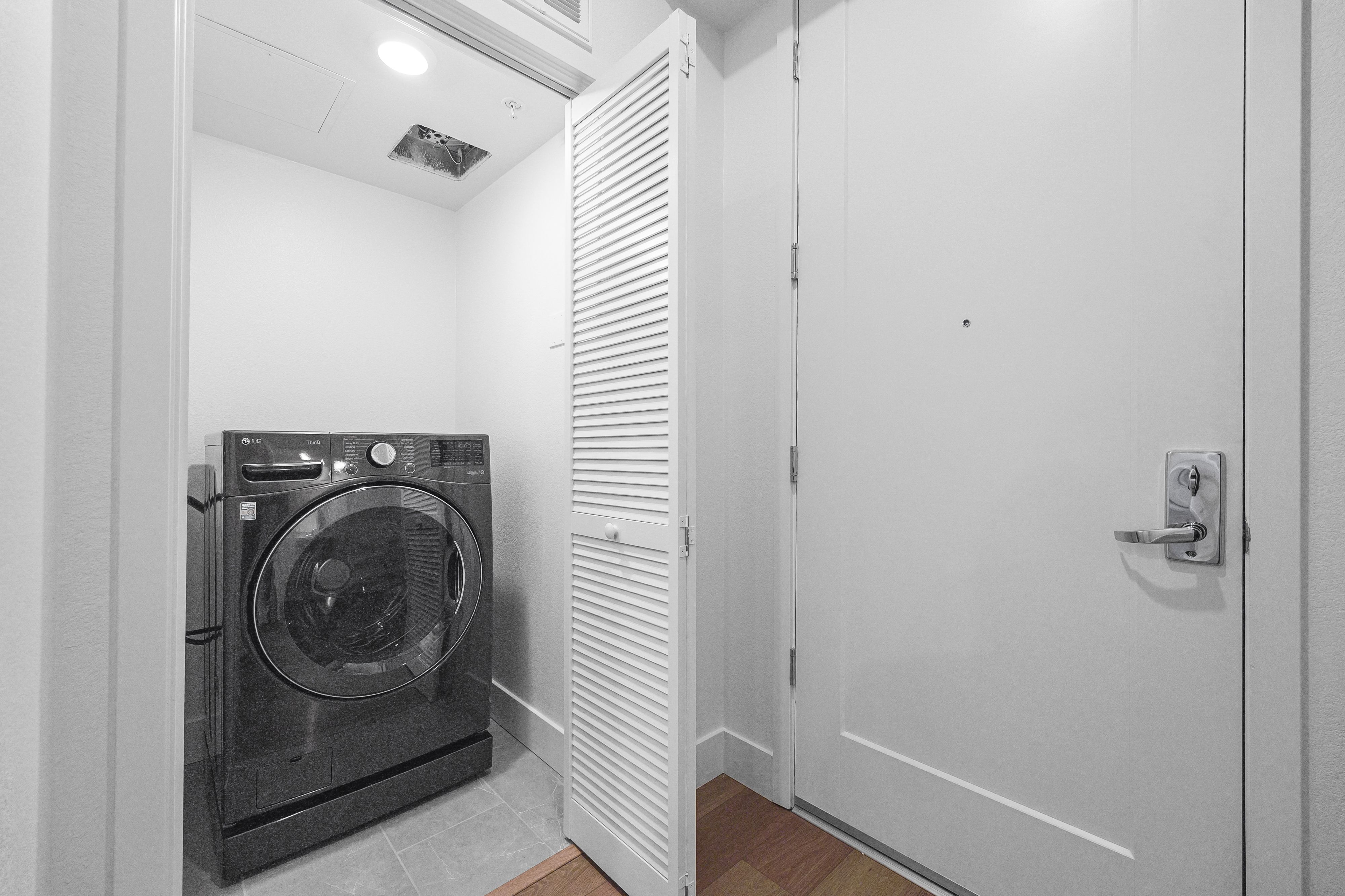 Brant Residence E111 16