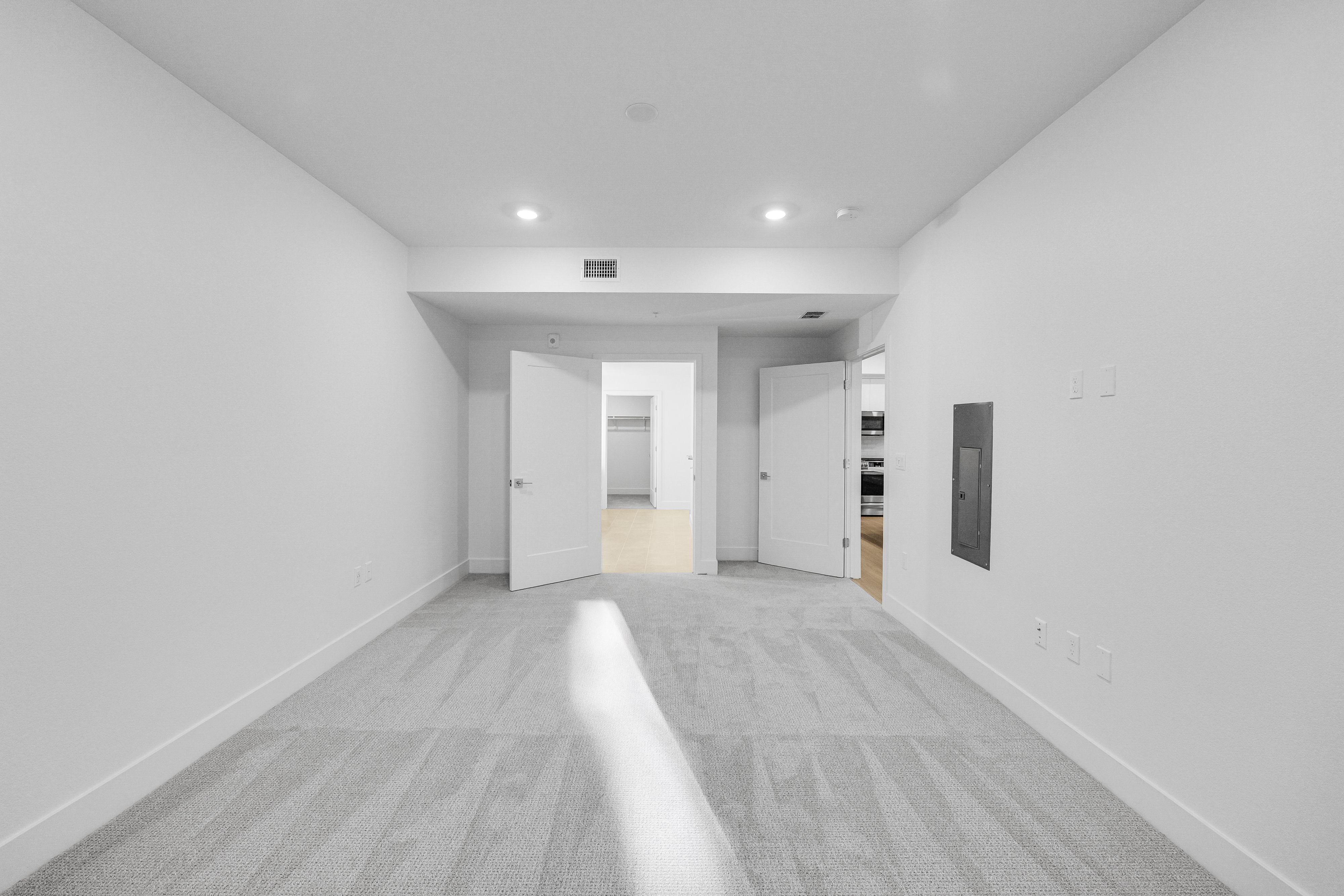 Brant Residence E111 2