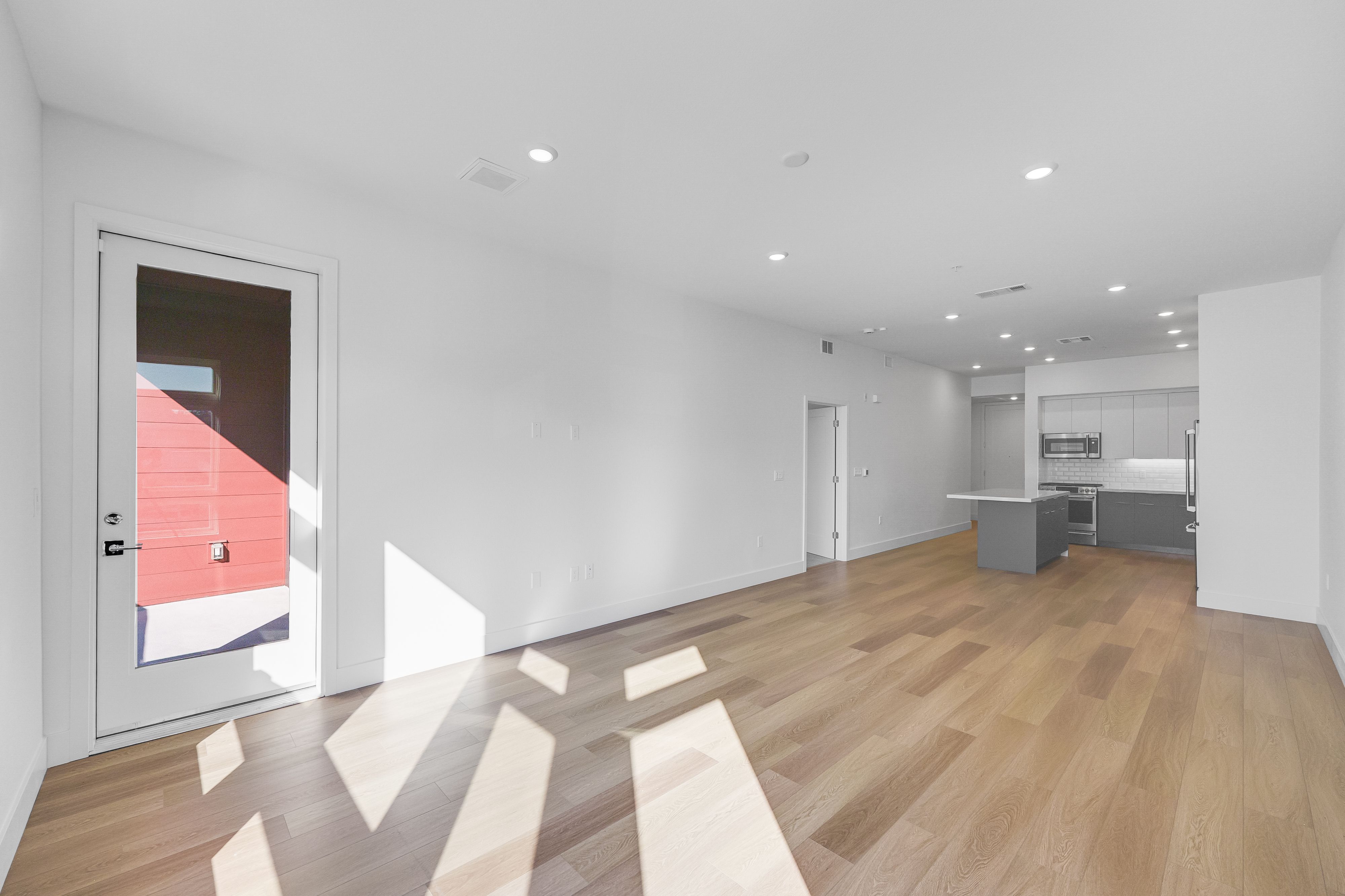 Brant Residence E215 6