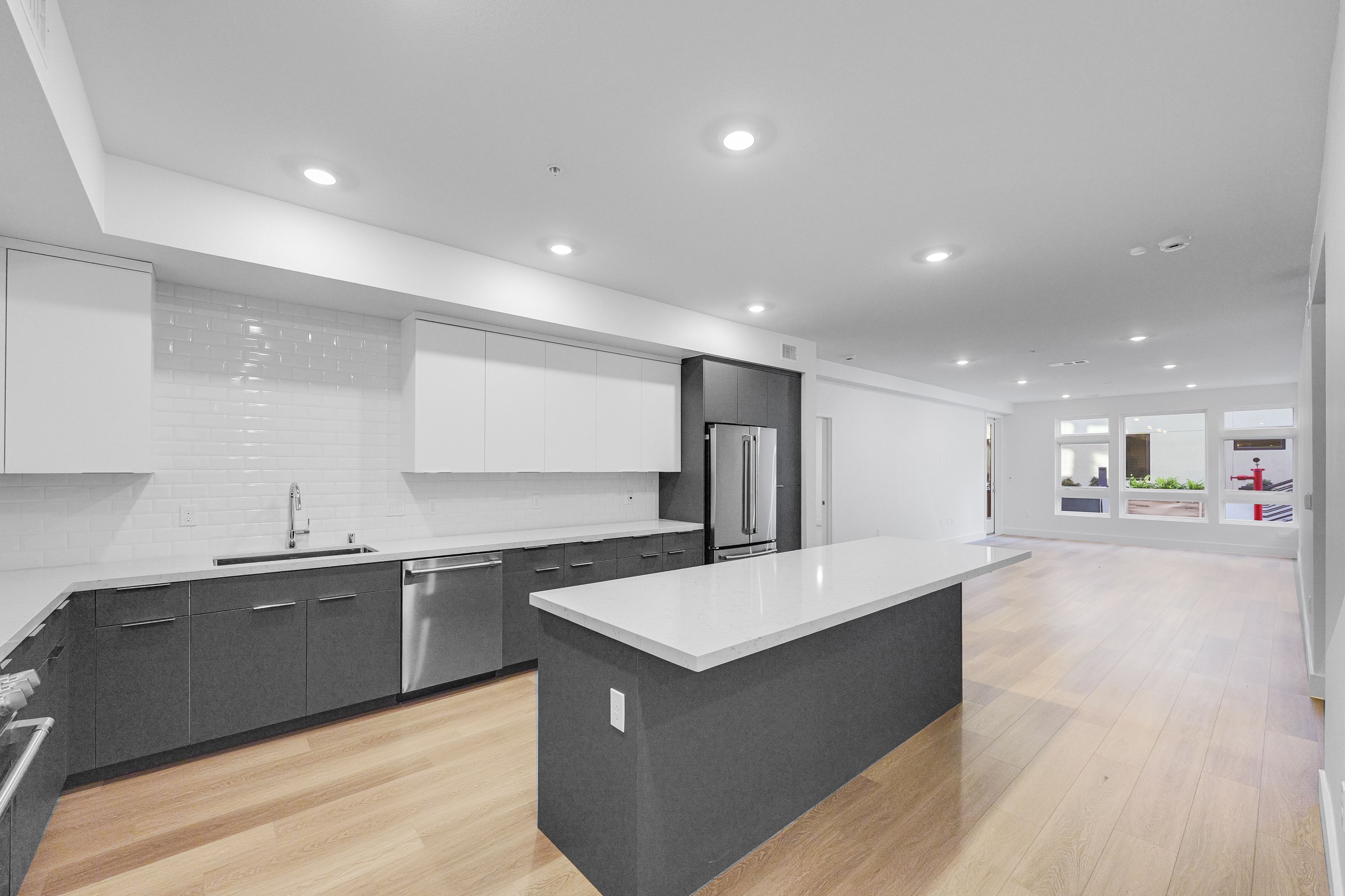 Brant Residence E110 12