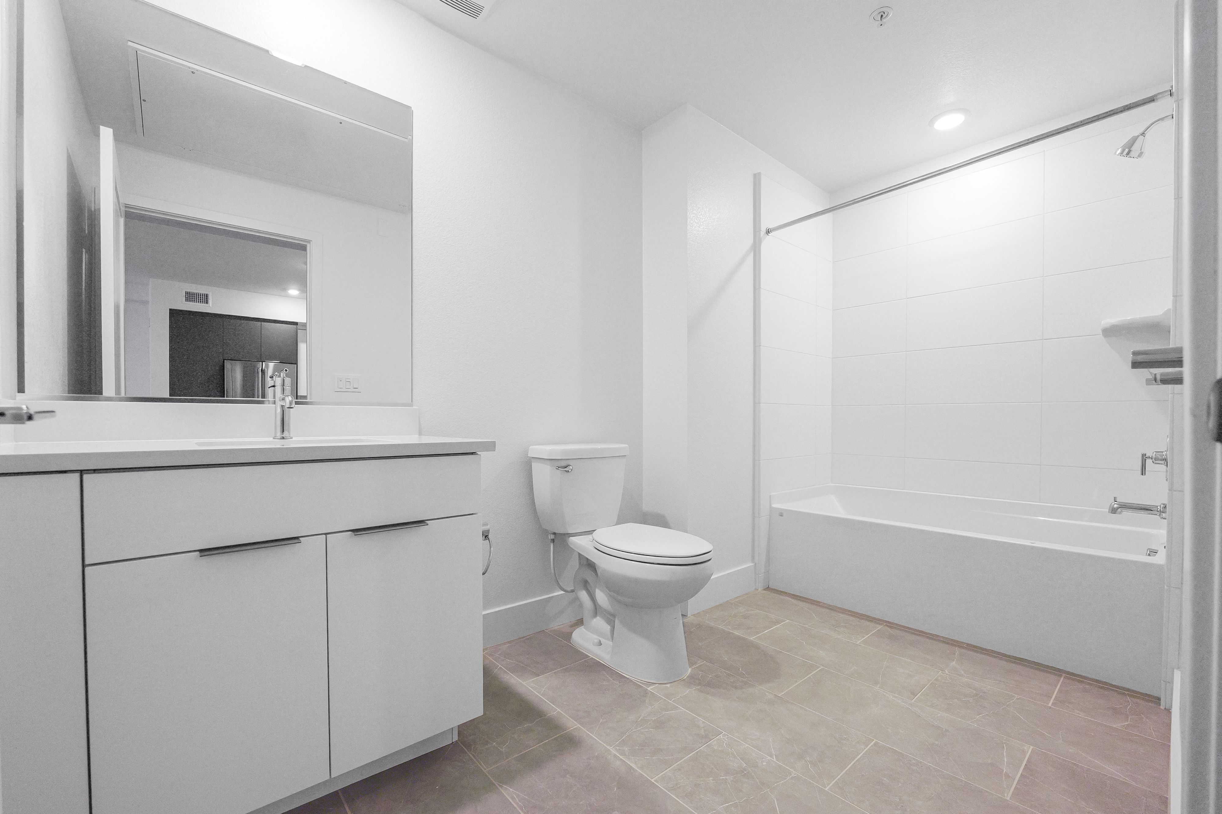 Brant Residence E110 16