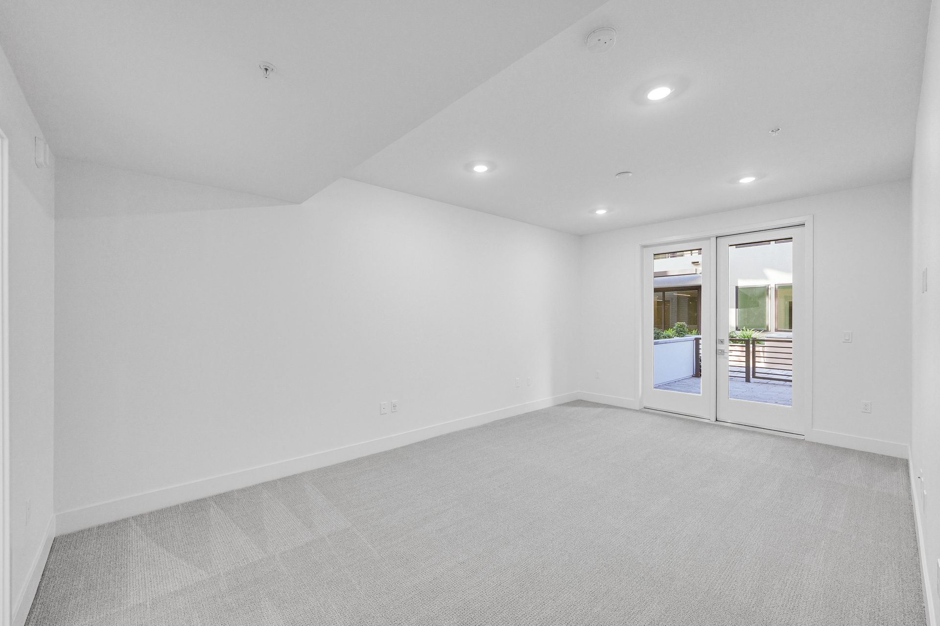 Brant Residence E110 6