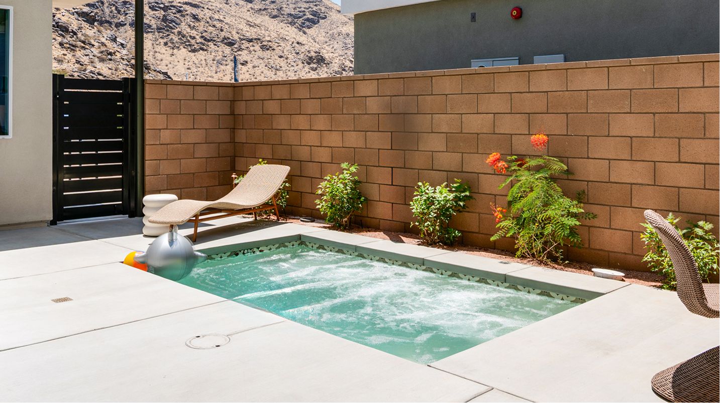 Canyon View Res2 Exterior Back 2of4