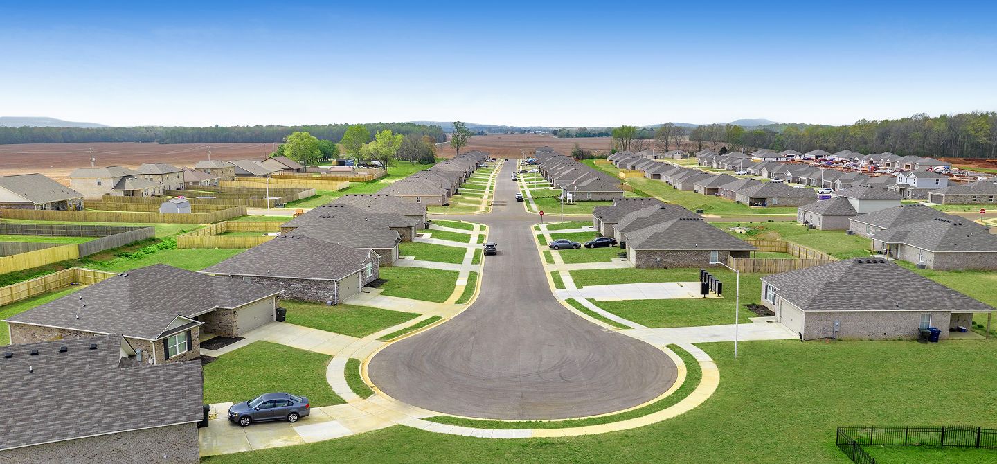 Kendall Trails Aerial Streetscape