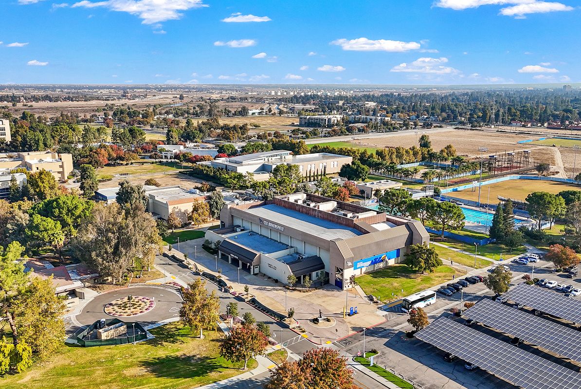 Bakersfield Aerial CSU Bakersfield Photoshoot 1of11