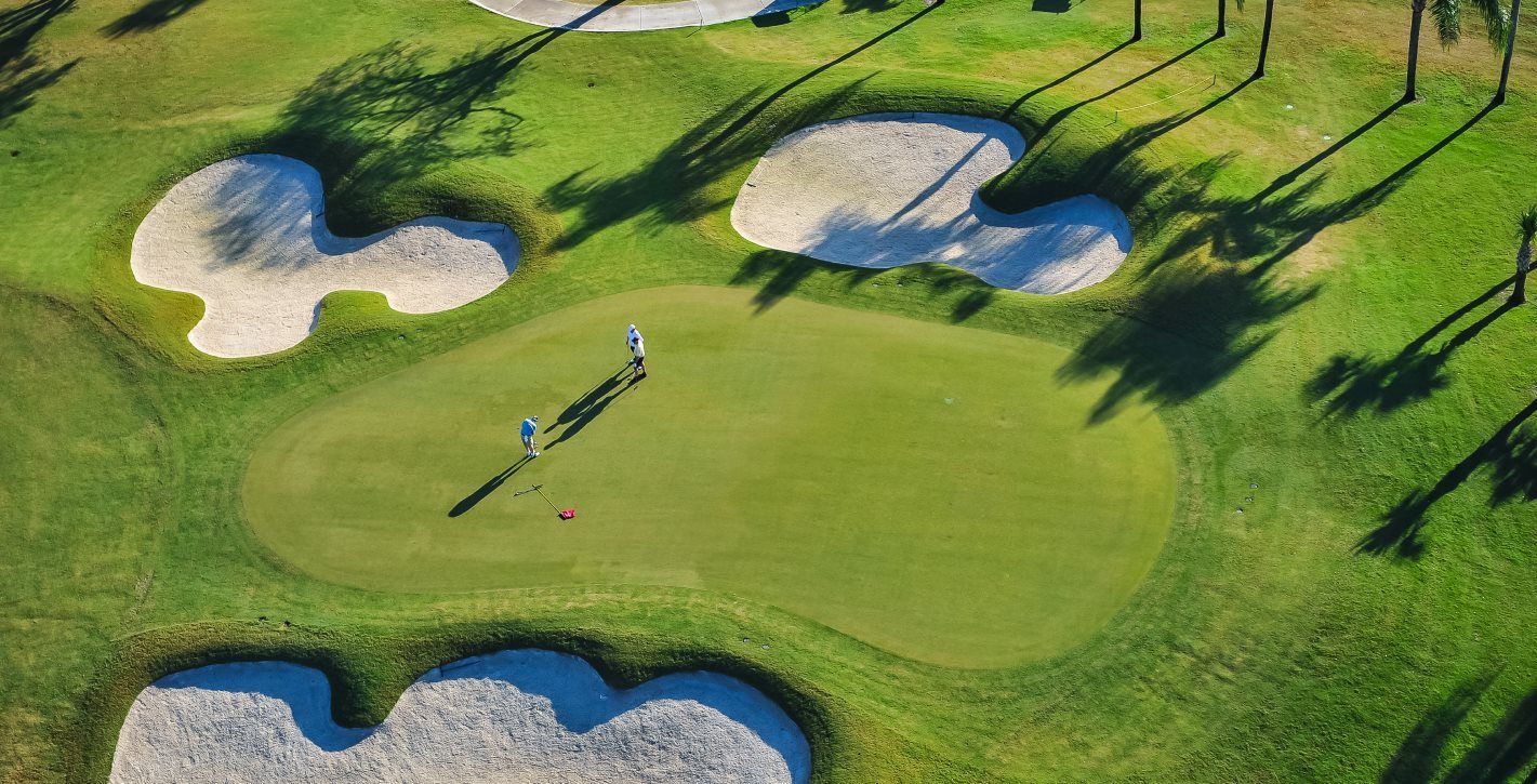 Golf green carts