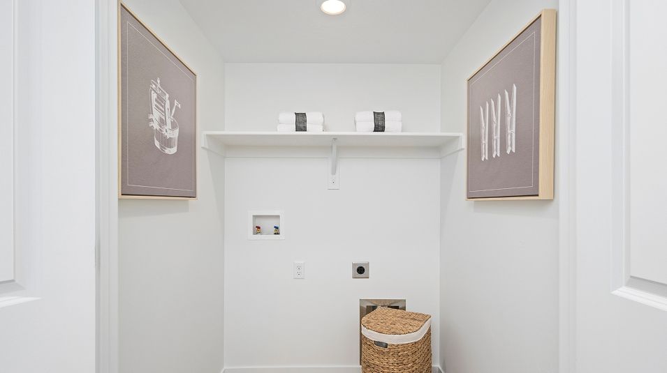 1573 Pendelton Laundry F2