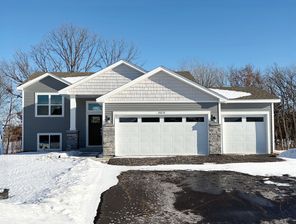 26657 8th Street W (Walker)