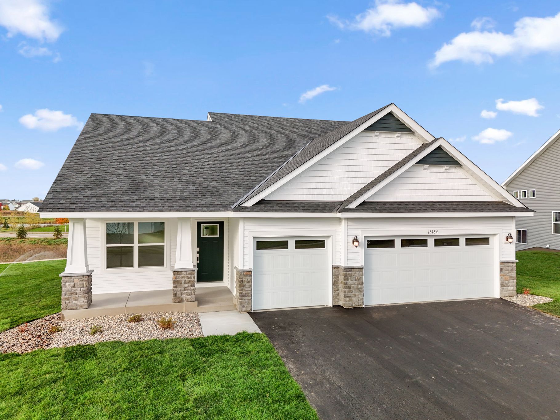 Courtland II - Northfork Meadows: Ramsey, Minnesota - Lennar