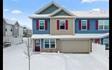 Vermillion Commons - Colonial Manor Collection: Farmington, Minnesota - Lennar