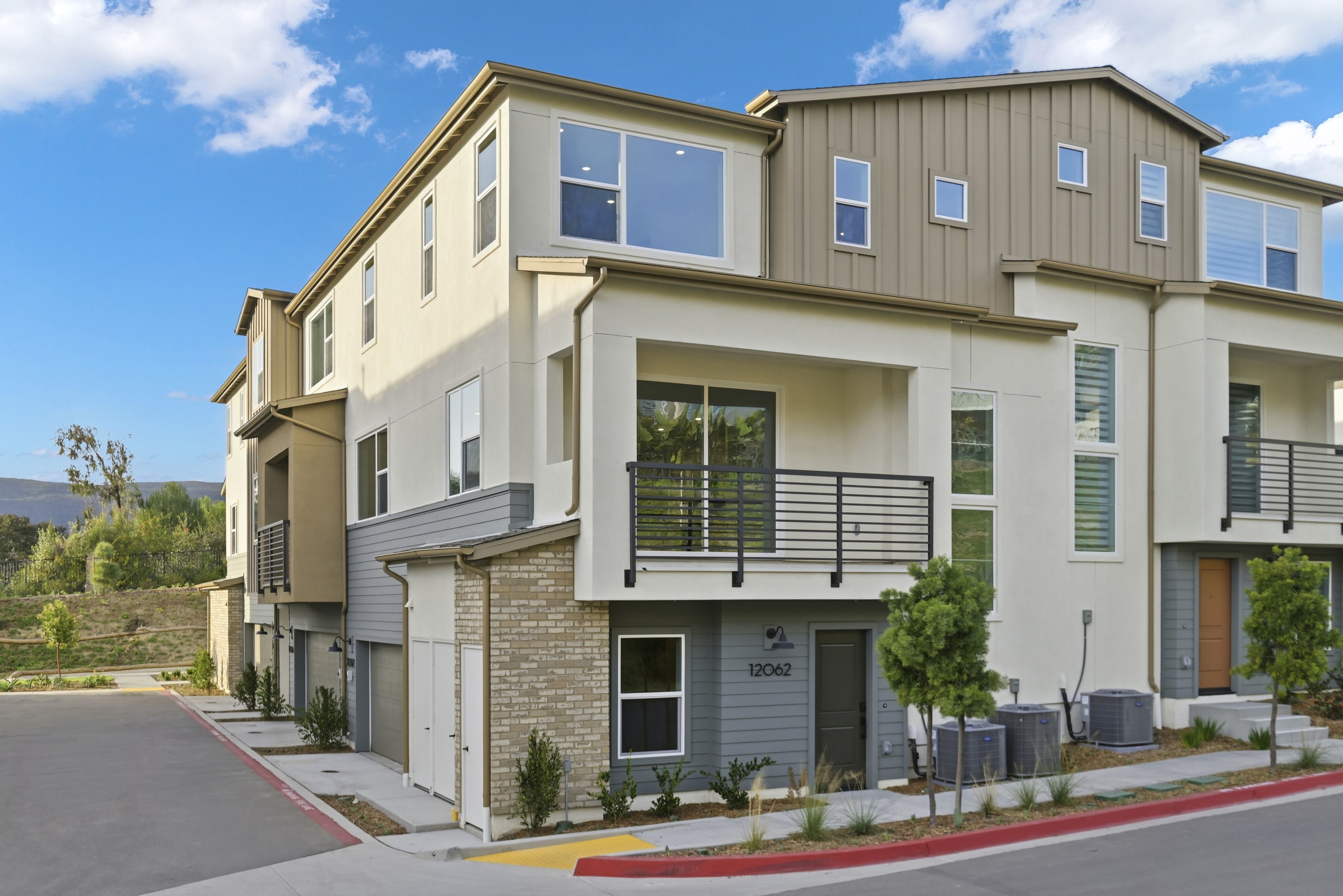 The Trails - Laurel - San Diego, CA