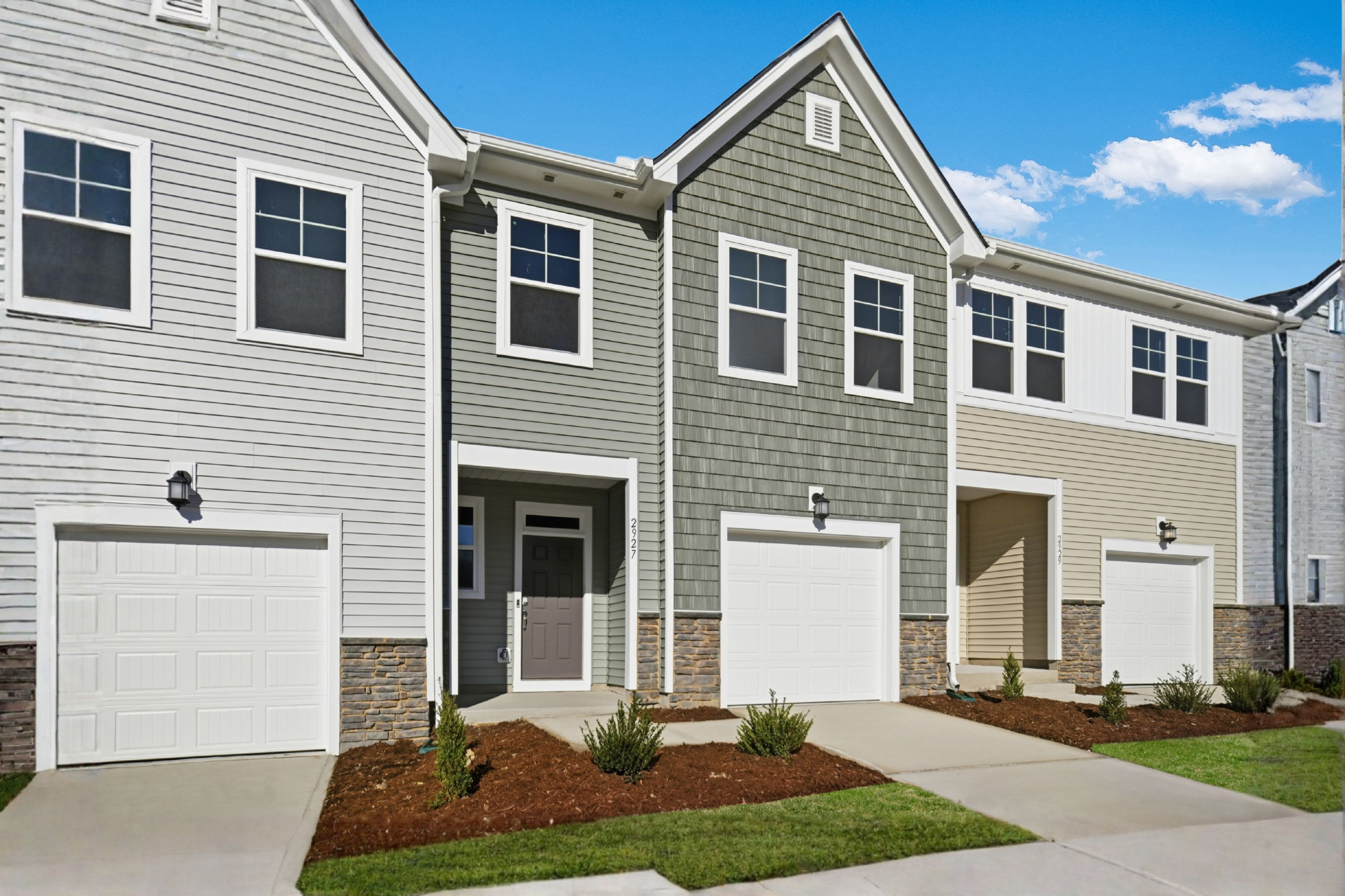 2927 Hickory Field Dr