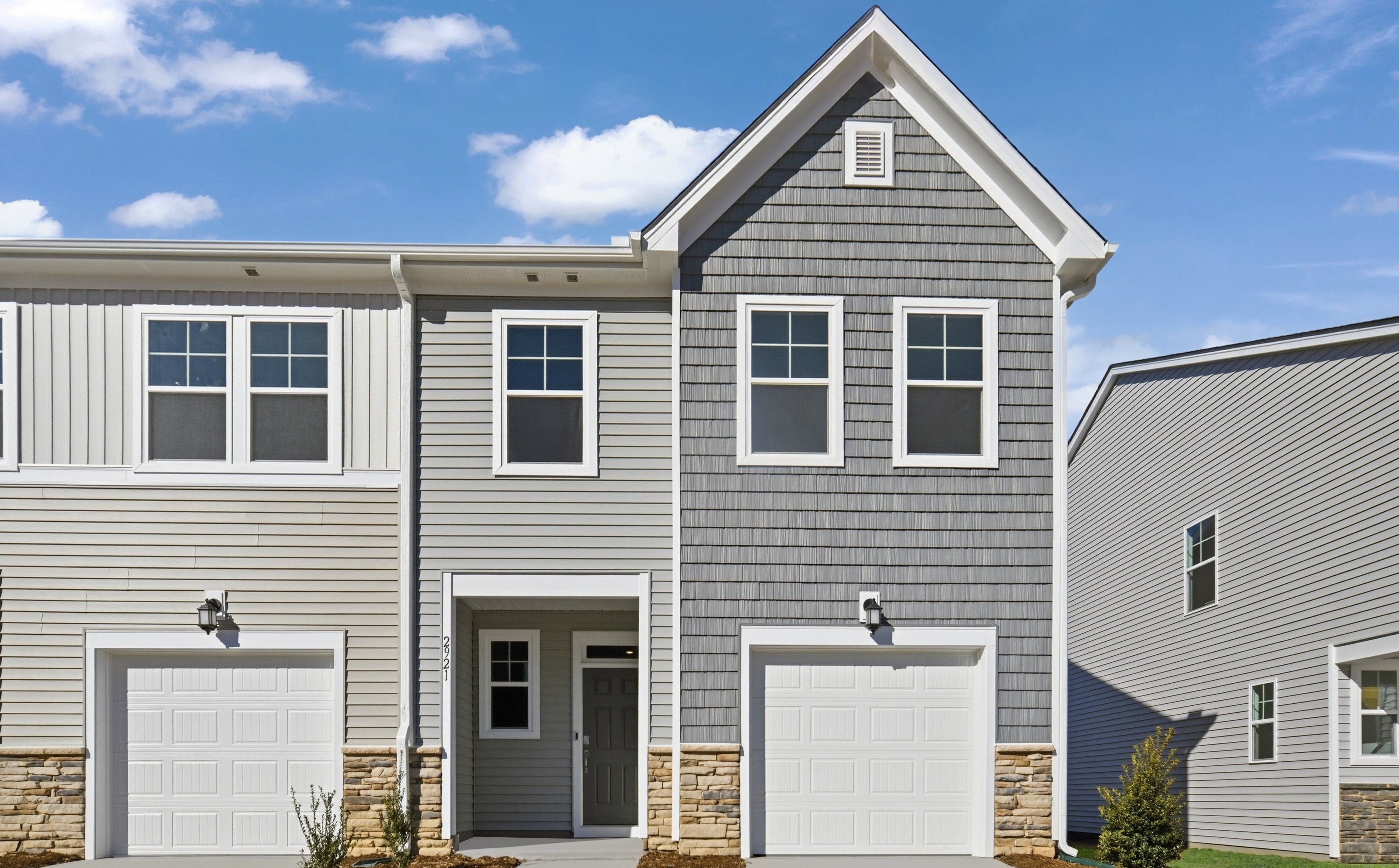 2921 Hickory Field Dr