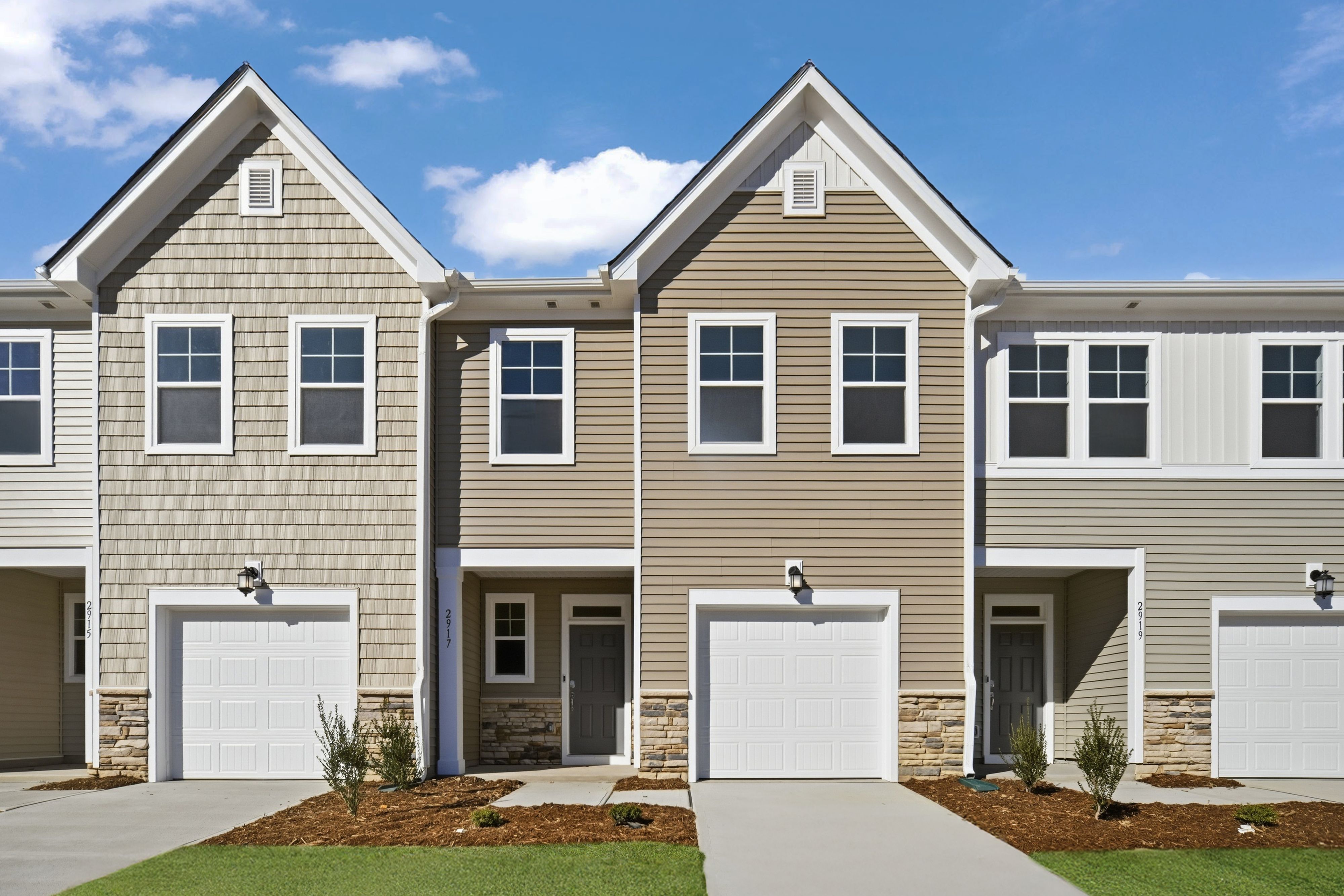 2917 Hickory Field Dr