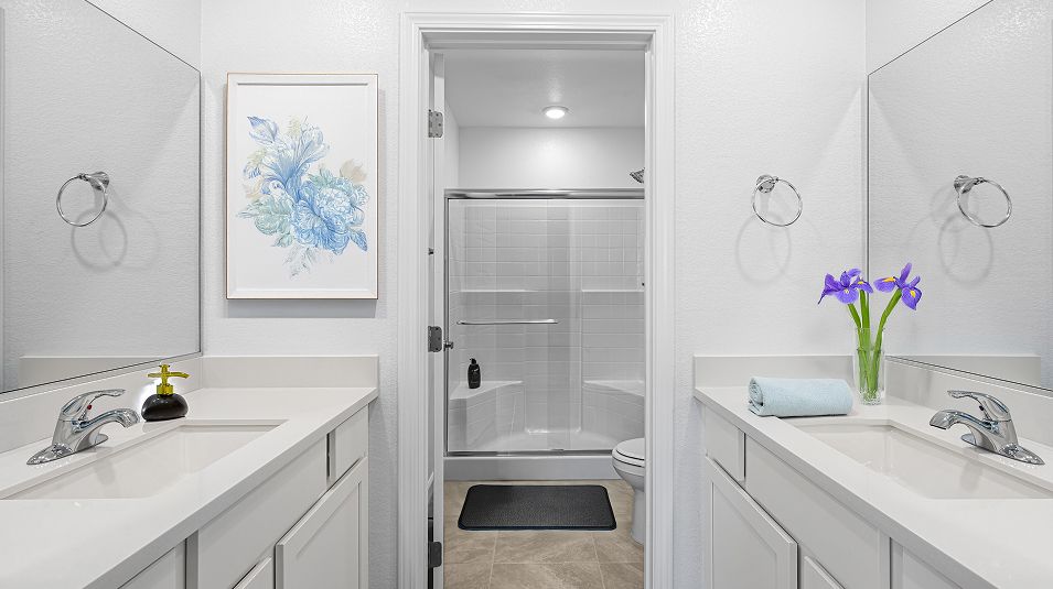 Arcadia EI owners shower F1