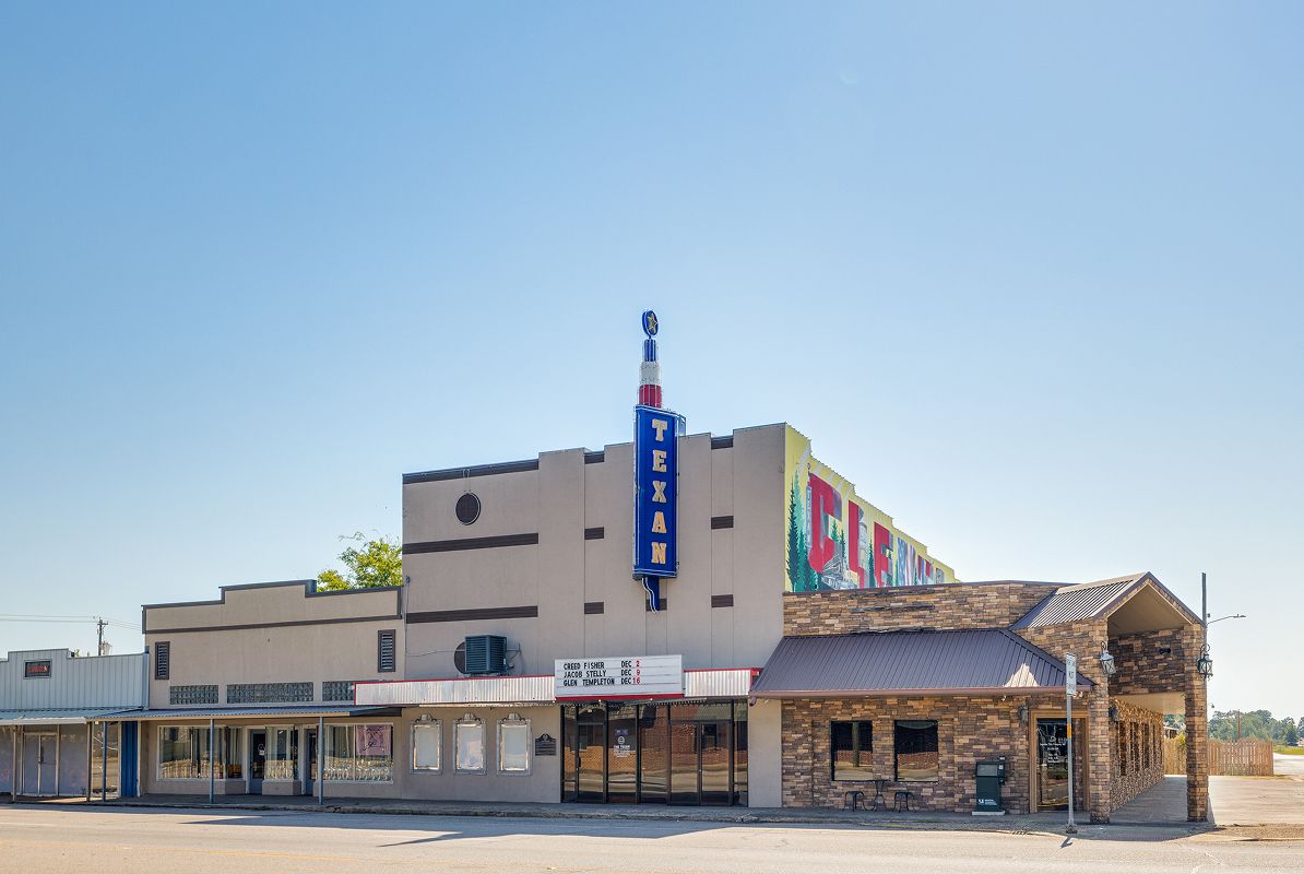 Cleveland Texan Theater 4of5