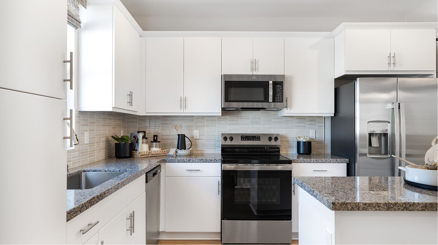 Tailwind Renaissance Res3 Kitchen 2of5 F1