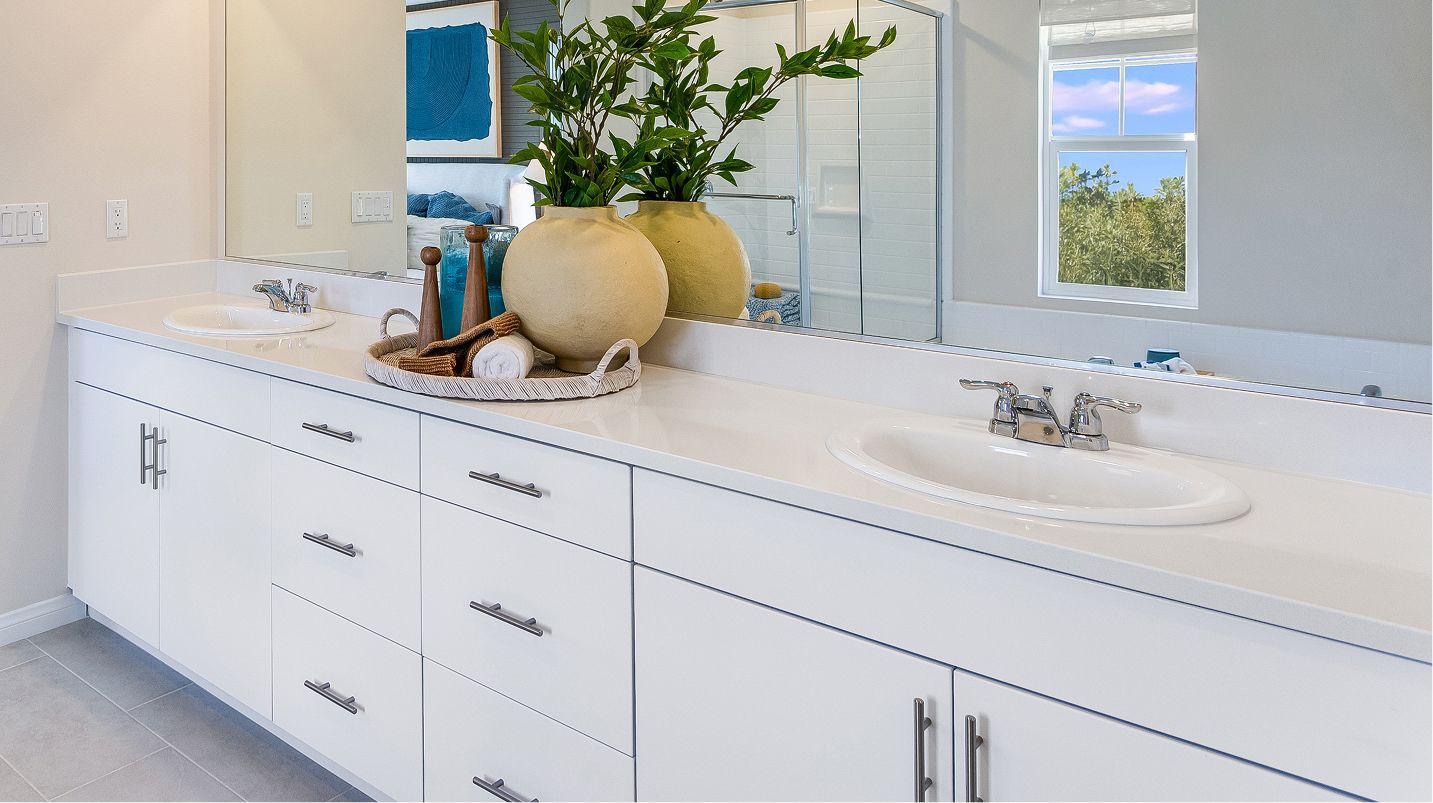 Runway Renaissance Res3 Owners Bath 3of3 F2