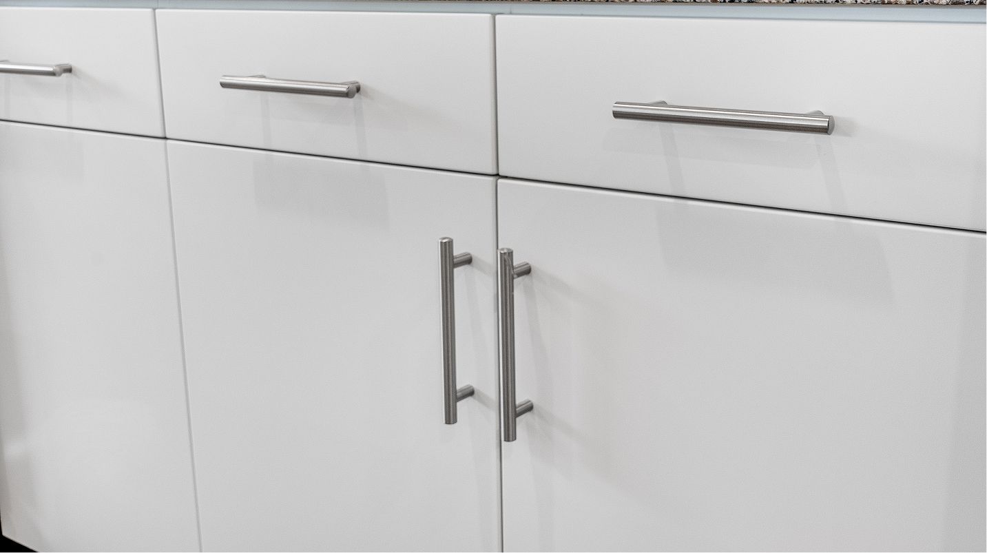 Silverstone Green Valley Ranch Res2 EI Cabinet 1of3 F1