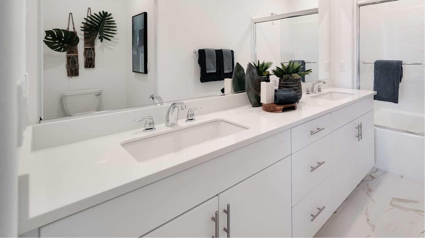 Skybrook Springhill Res2 Owners Bath 1of2 F2