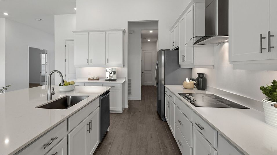 Estate Homes The National Lakeside EI Kitchen Cabinetry Countertops 1 5 26