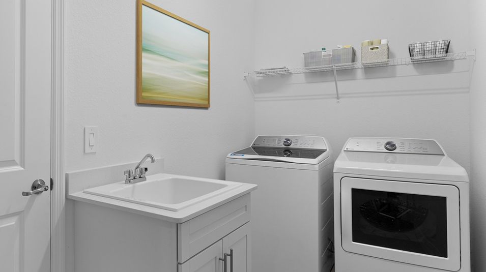 2246 EI Laundry Washer Dryer 1 5 26