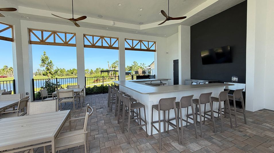 Timbers Everlands Amenity Clubhouse Patio 2of2