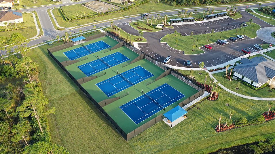 Timbers Everlands Aerial Amenity Tennis 3of4