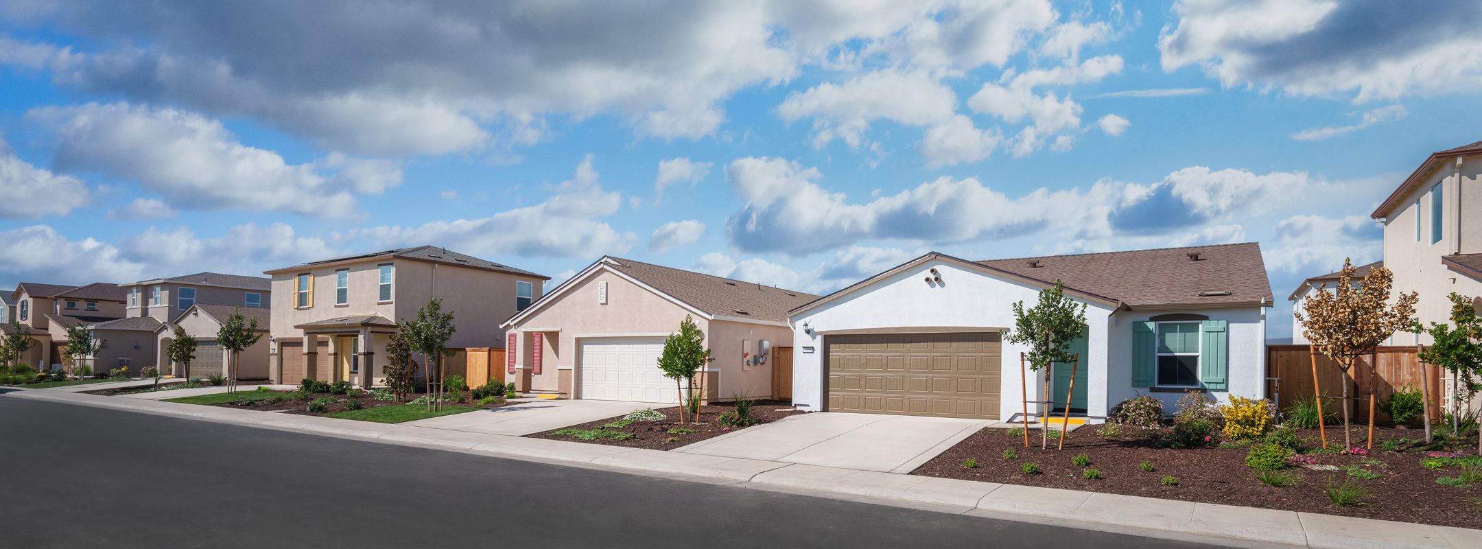 Calabria Antelope North Streetscape