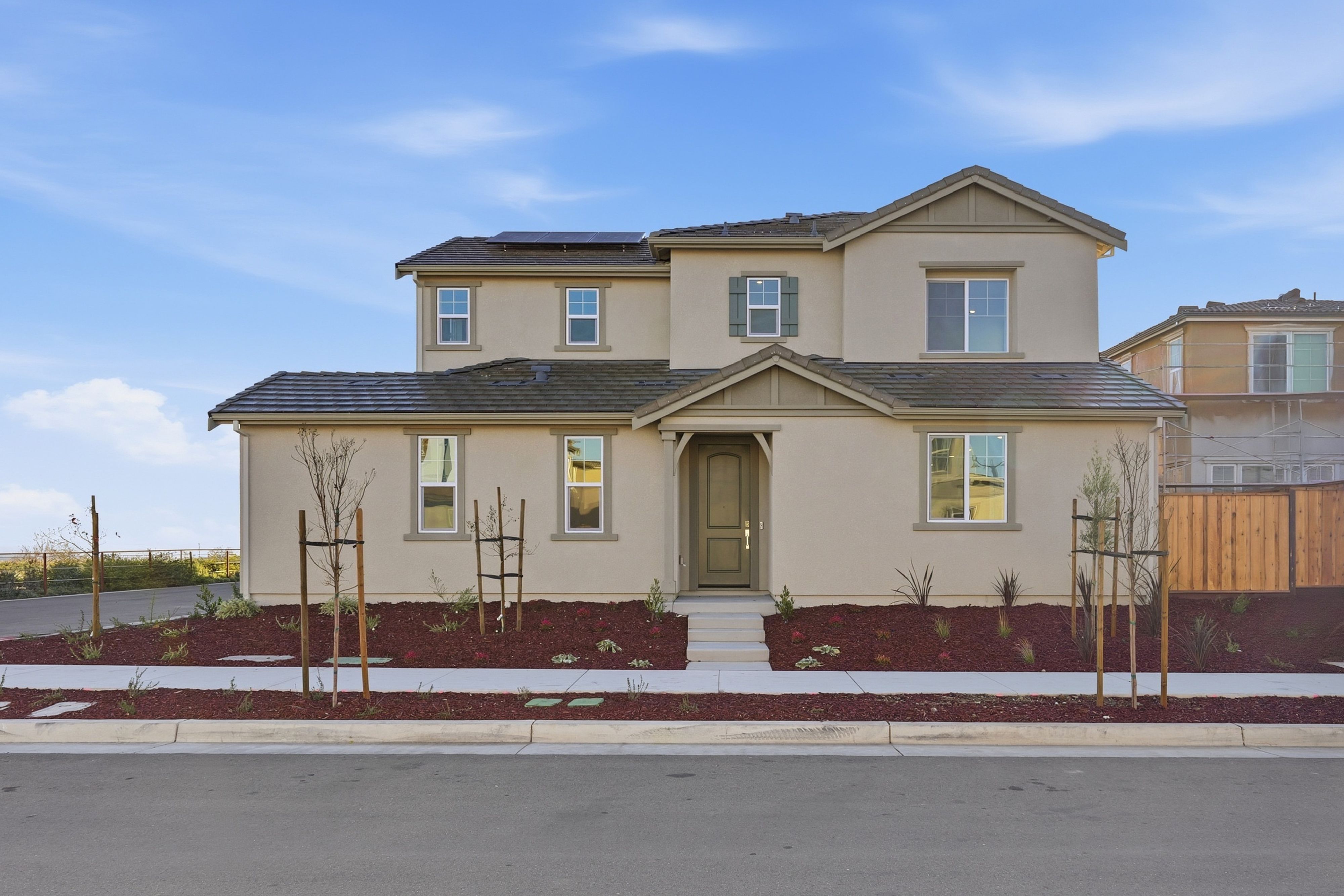 1898 Bannister Place (Residence 2)