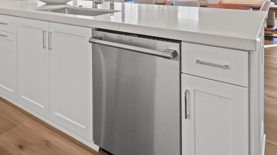 Strata RMV Res2 X Kitchen 9of11 F1