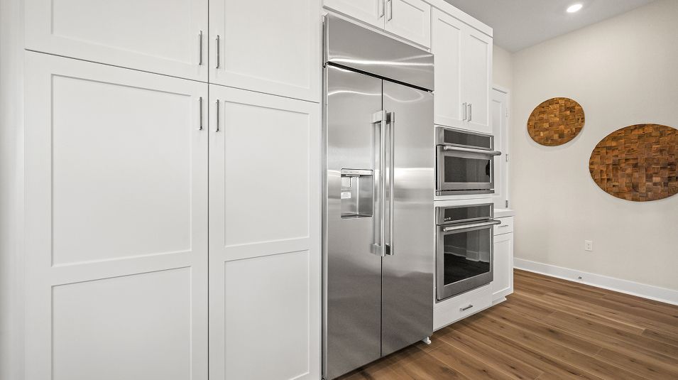 Strata RMV Res2 X Kitchen 10of11 F1