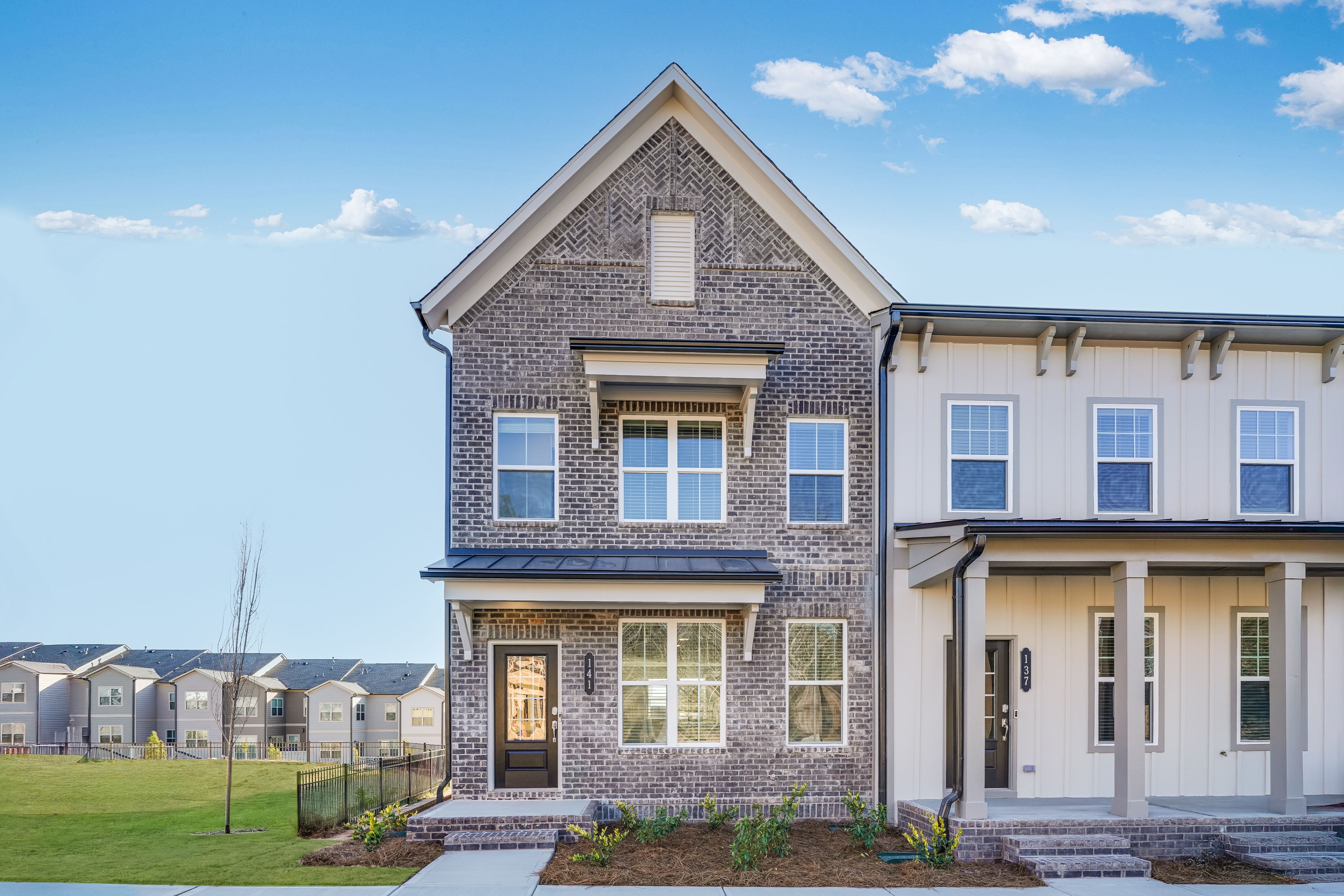 Forrest Crossing - Forrest Crossing Townhomes - Woodstock, GA