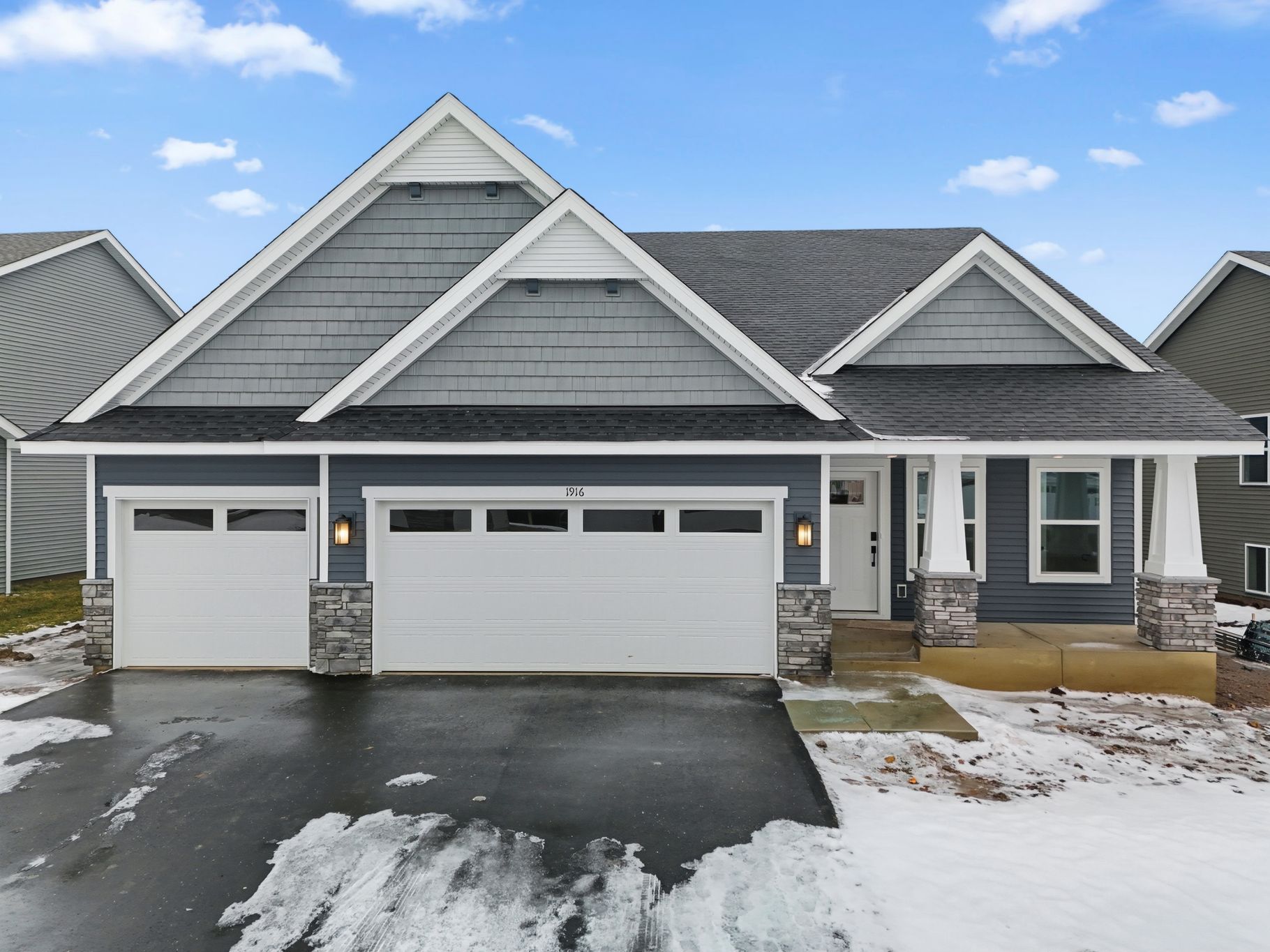 1916 Ironwood Dr (Donovan)