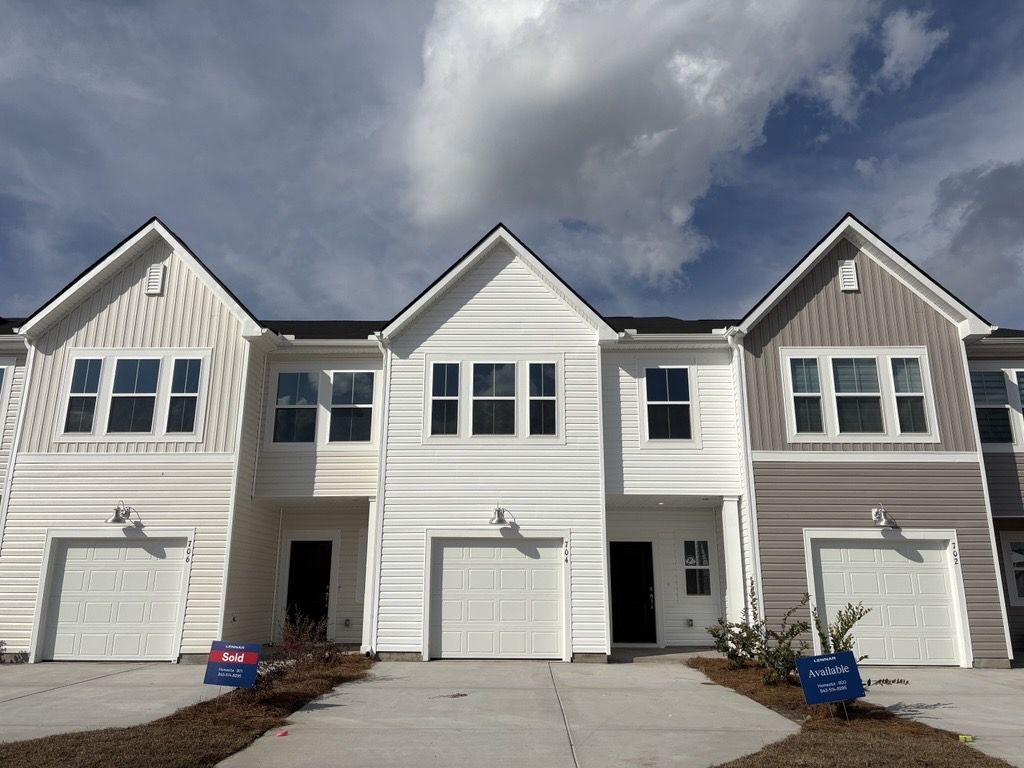 704 RIDGLEY DRIVE (CARSON)