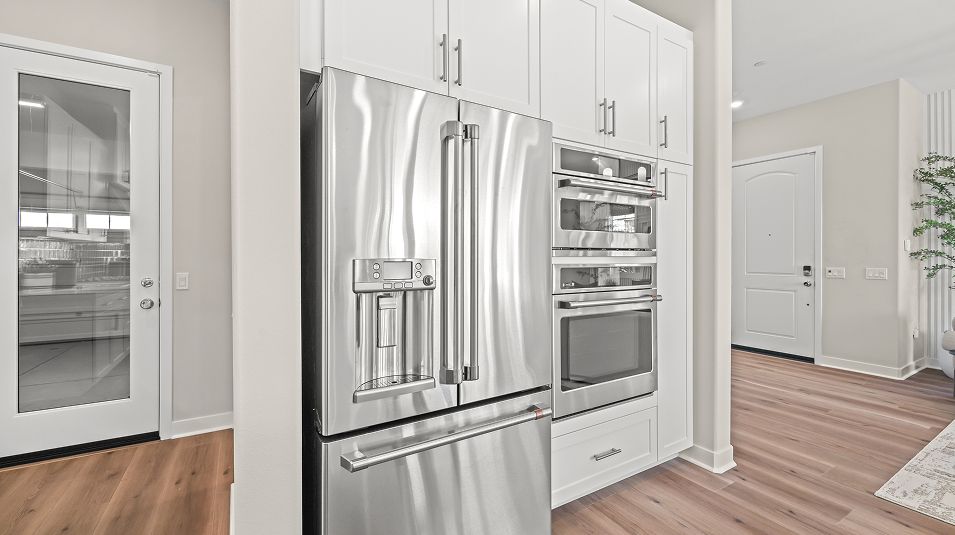 Nova RMV Res3 X Kitchen 5of9 F1