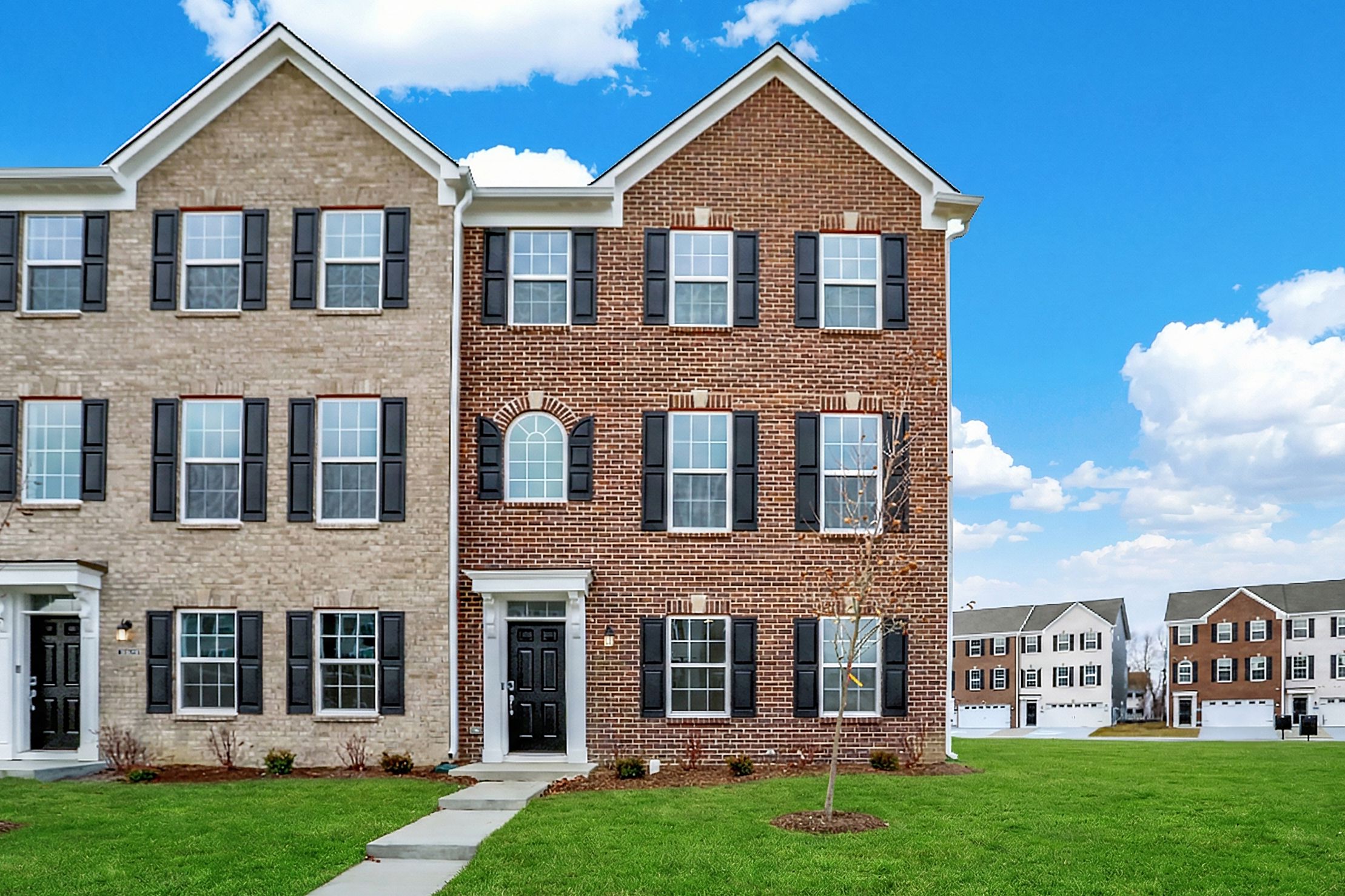 Saratoga Village - Saratoga Village Rearload - Plainfield, IN